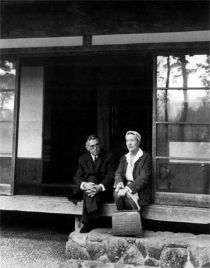 Beauvoir et Sartre au Japon en 1966
